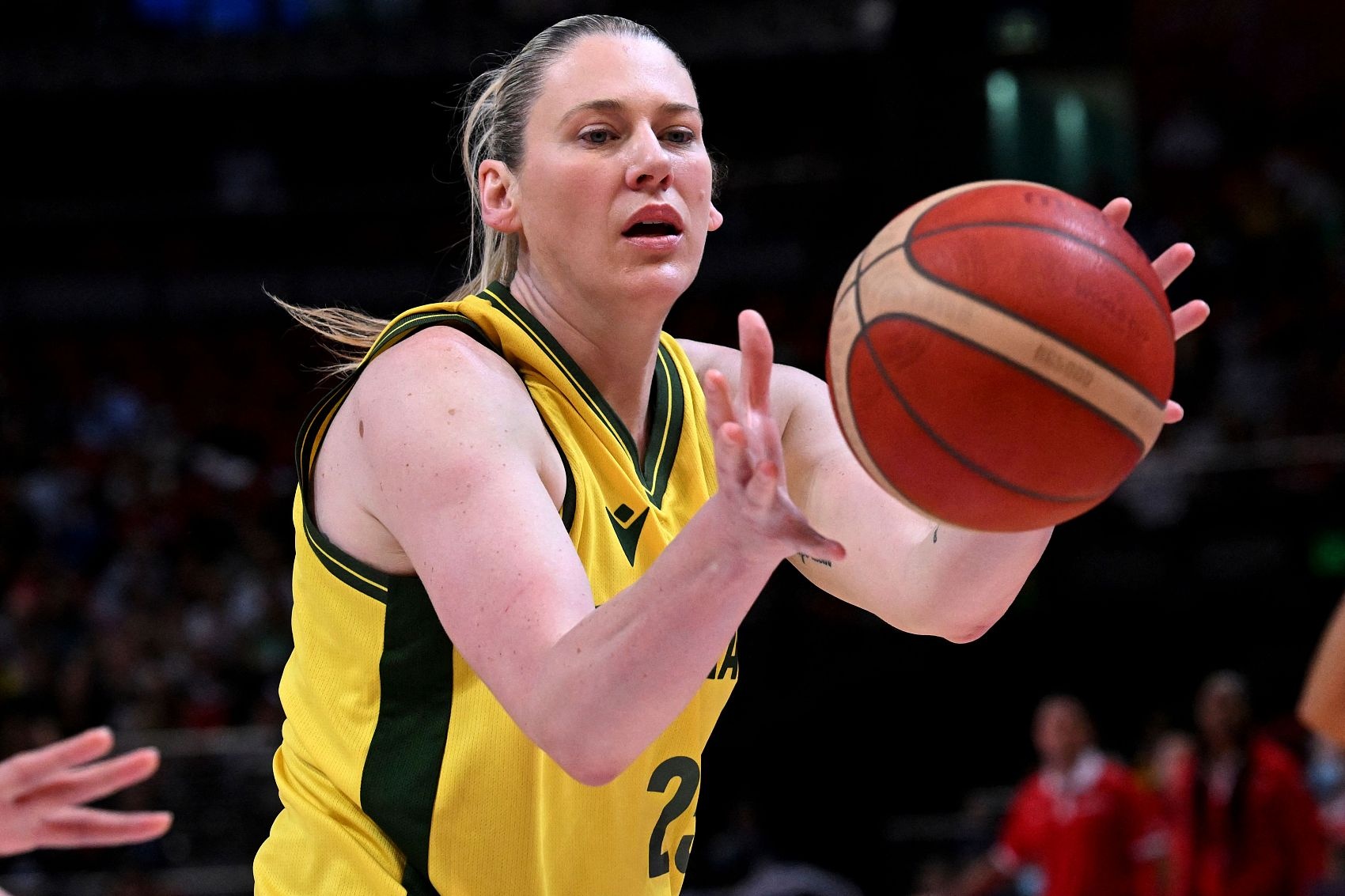 媒体人：这支澳洲女篮二队集训没多久 而且打奥运入选不超5人